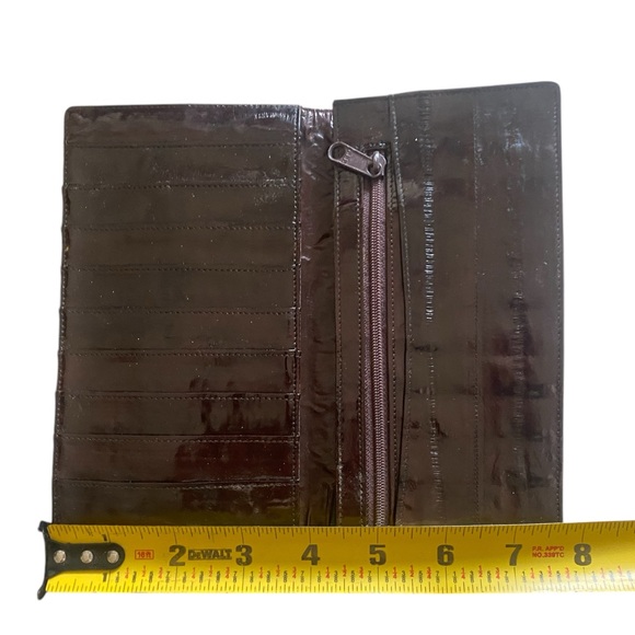Genuine Eelskin Billfold Breast Pocket Wallet WOW - Picture 7 of 8